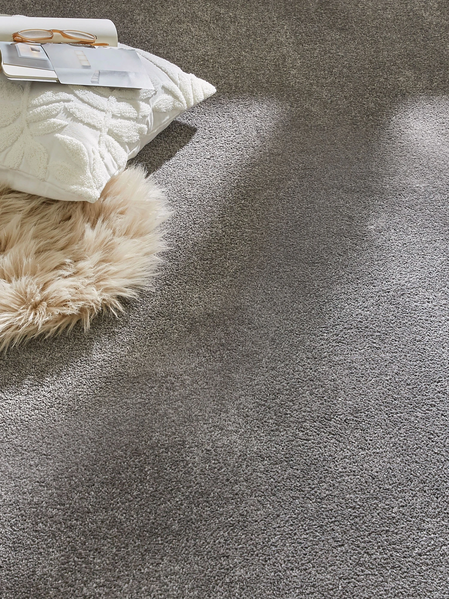 Velours-Teppichboden, Silber 77 – Bild 2